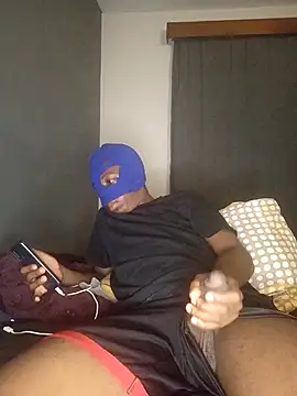 Snapshot of Mischevous_T69 chatting on March 20, 7:14 pm Mischevous T69 online show from March 20, 7:14 pm