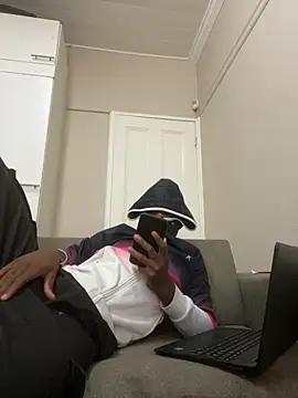 Snapshot of Mischevous_T69 chatting on October 7, 2:25 pm Mischevous T69 online show from October 7, 2:25 pm