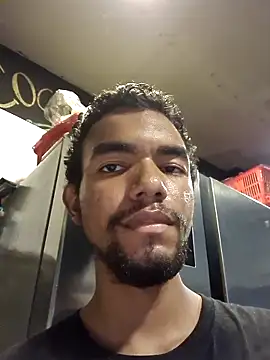 Reynold2608 online show from February 24, 7:12 pm