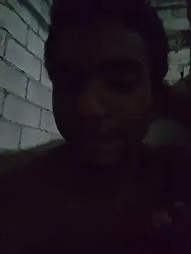 Reynold2608 online show from June 24, 1:48 am