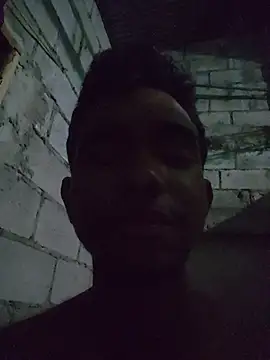 Reynold2608 online show from July 10, 1:43 am