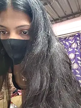 Snapshot of queensenorita chatting on February 19, 8:10 am queensenorita online show from February 19, 8:10 am