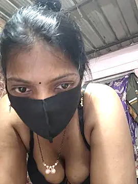 Snapshot of queensenorita chatting on February 28, 9:32 am queensenorita online show from February 28, 9:32 am