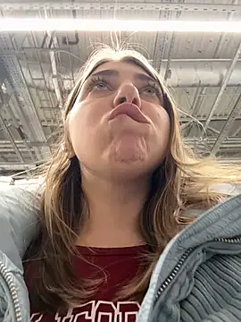 Sunny   Bunny online show from December 14, 4:20 pm