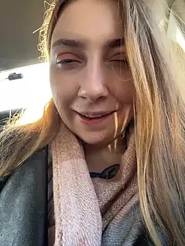 Sunny   Bunny online show from March 17, 1:14 pm