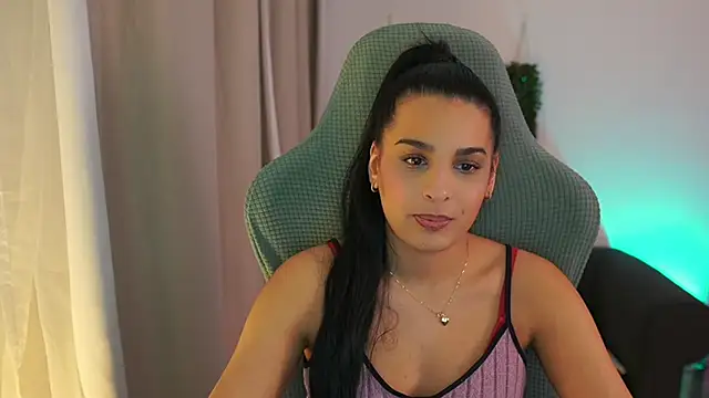 Snapshot of mila__denver chatting on January 26, 5:13 pm mila denver online show from January 26, 5:13 pm