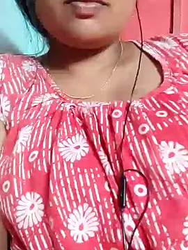 Snapshot of Priya_2222 chatting on December 2, 11:01 am Priya 2222 online show from December 2, 11:01 am