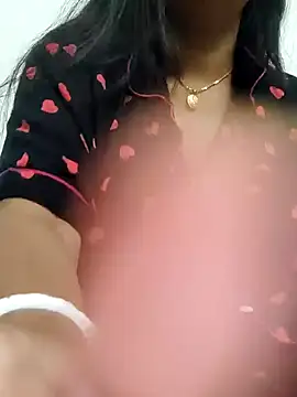 Snapshot of Priya_2222 chatting on January 16, 5:44 pm Priya 2222 online show from January 16, 5:44 pm