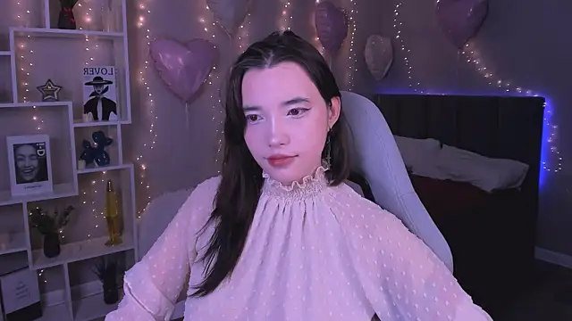 as1an girlfriend online show from March 4, 2:28 am