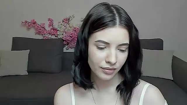 Anita Robby online show from December 5, 2:22 pm