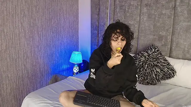 KatherineGomez online show from February 4, 2:17 am