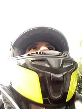 Hilary pinkk online show from February 3, 9:50 pm