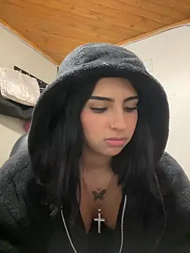 Hilary pinkk online show from October 28, 1:31 am