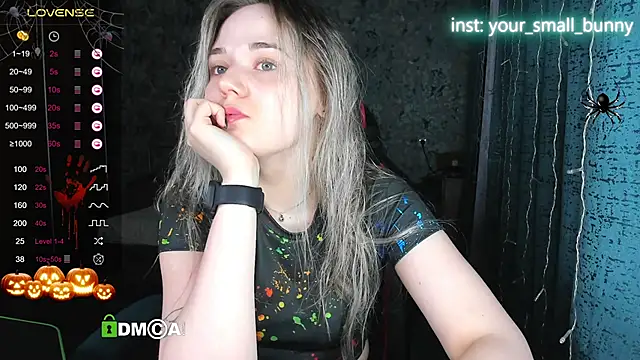 Your small bunny online show from October 27, 2:04 am