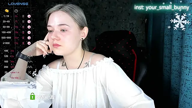 Your small bunny online show from December 21, 2:19 am