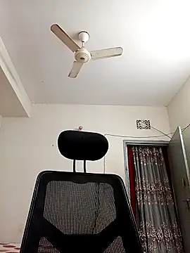 Tisha-01 online show from November 5, 1:16 am