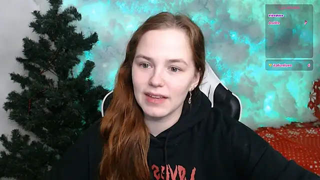 Snapshot of Fox_Lisa chatting on December 9, 5:30 pm Fox Lisa online show from December 9, 5:30 pm