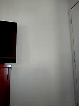 Snapshot of ivylee31 chatting on December 31, 2:14 pm ivylee31 online show from December 31, 2:14 pm