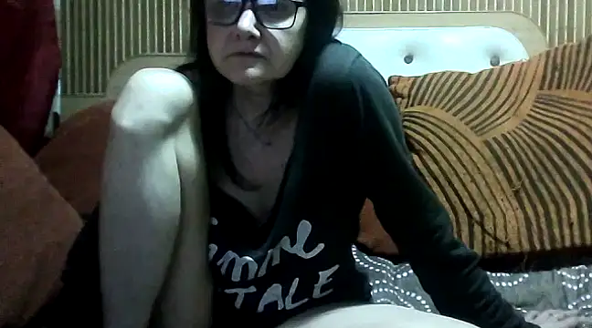 AlanaLaDream online show from March 11, 8:42 pm