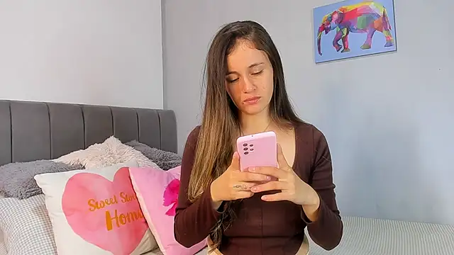 naughtyloverss online show from October 20, 2:39 pm