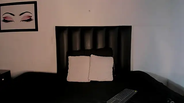 Khenta Michells online show from November 25, 10:37 am