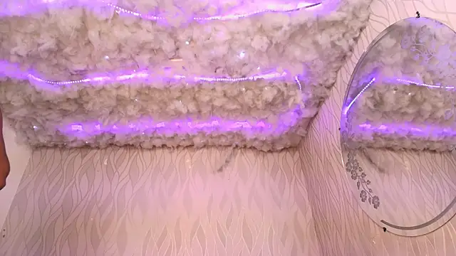 begoniia online show from December 17, 3:06 am