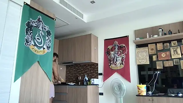 teddy alan online show from February 26, 6:12 am