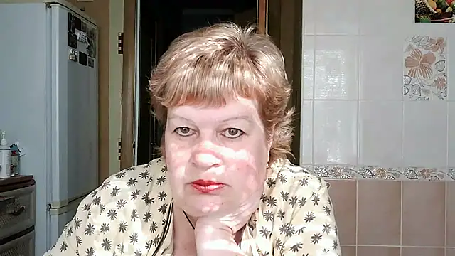 Snapshot of Ettie_Tonia chatting on March 12, 12:04 pm Ettie Tonia online show from March 12, 12:04 pm
