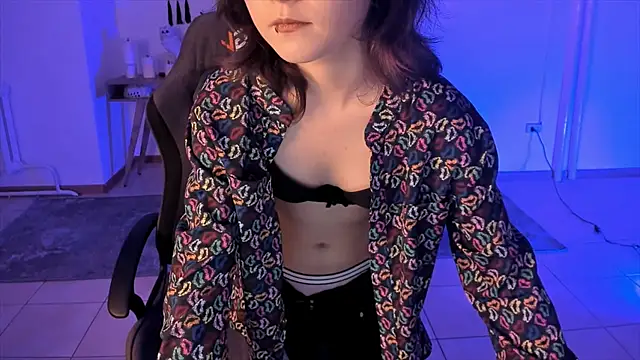 Elainebeness online show from December 12, 12:27 am