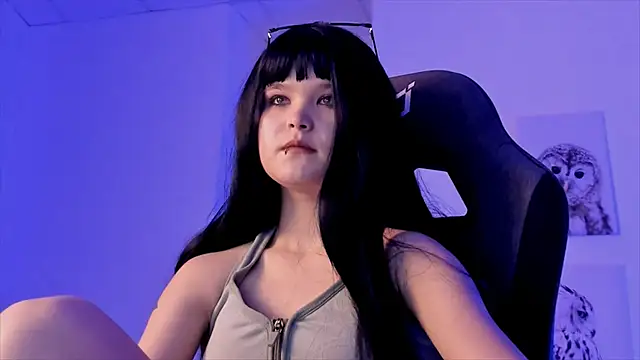 Elainebeness online show from December 15, 10:47 pm