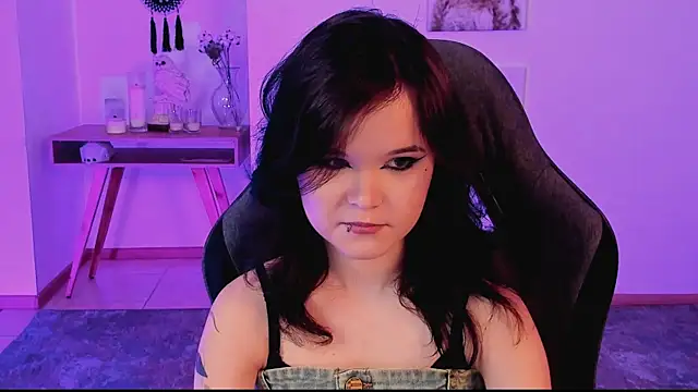 Elainebeness online show from March 8, 10:56 pm