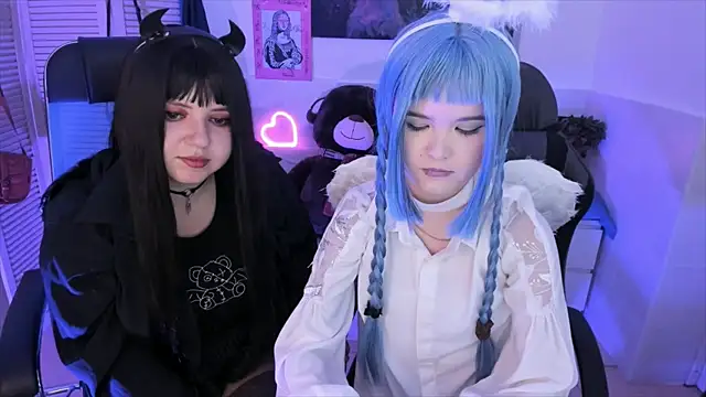 Elainebeness online show from September 27, 11:10 pm