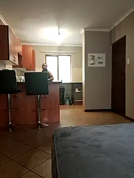 thicktash online show from February 20, 12:04 pm