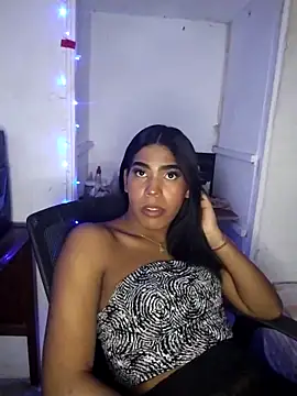 Snapshot of fernanda_Sweet1 chatting on February 24, 4:38 am fernanda Sweet1 online show from February 24, 4:38 am