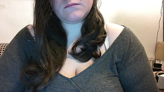 Maebi online show from January 7, 9:46 pm