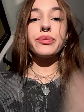 Snapshot of Cherry____Pie chatting on December 7, 8:27 pm Cherry Pie online show from December 7, 8:27 pm