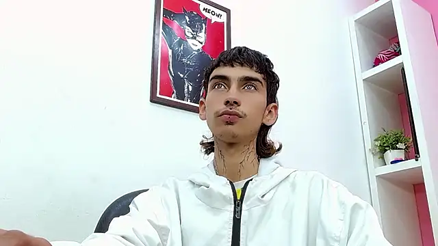 Snapshot of ttimy_x_boy chatting on January 17, 4:43 pm ttimy x boy online show from January 17, 4:43 pm