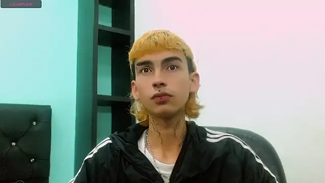 ttimy x boy online show from March 19, 9:30 pm