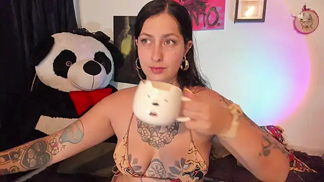 badsombra online show from November 18, 6:56 pm