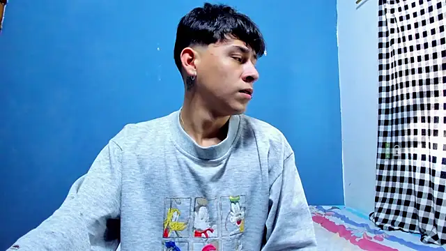 Snapshot of Kanterfun chatting on December 22, 12:49 pm Kanterfun online show from December 22, 12:49 pm