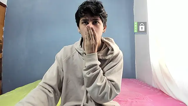 Snapshot of Kanterfun chatting on March 22, 12:35 pm Kanterfun online show from March 22, 12:35 pm