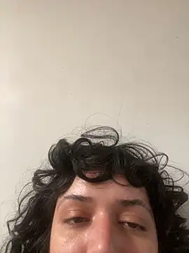 magalunabb online show from October 1, 4:02 pm