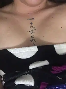 Miss oliviaa online show from January 15, 12:09 am