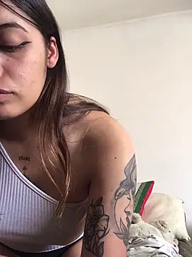 Miss oliviaa online show from January 27, 5:04 pm