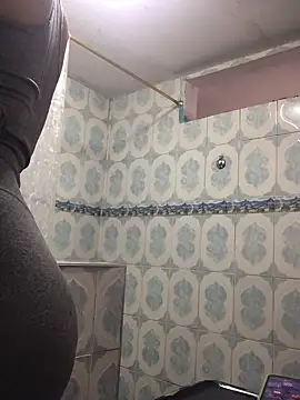 Miss oliviaa online show from February 6, 5:09 pm