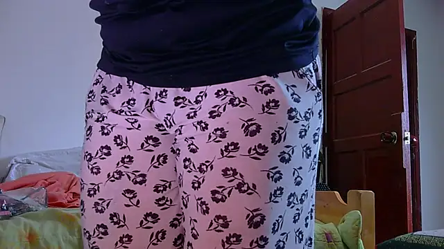 Miss oliviaa online show from February 23, 10:09 pm