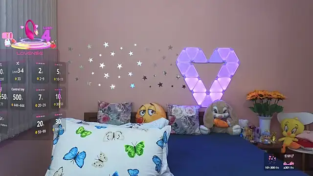 Snapshot of _Loves_ chatting on September 27, 9:42 pm  Loves  online show from September 27, 9:42 pm