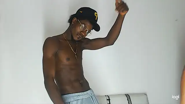 logannth online show from January 31, 4:25 am