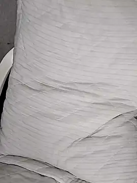 fofinhaa12 online show from February 11, 1:52 am