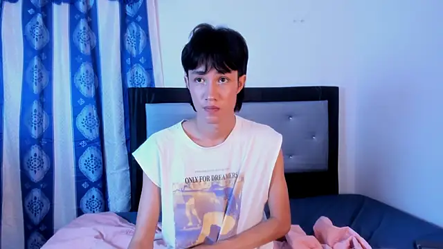 Johhan  Lee online show from January 15, 4:36 am